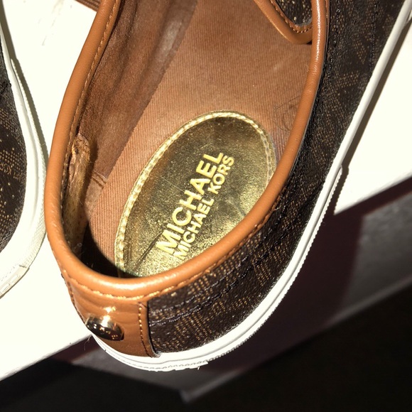 MK shoes - Picture 6 of 6